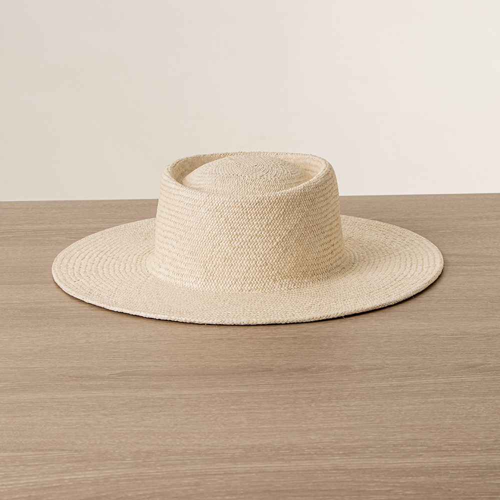 How To Clean And Store-Wide Brim Felt Fedora Hat Without Ruin It